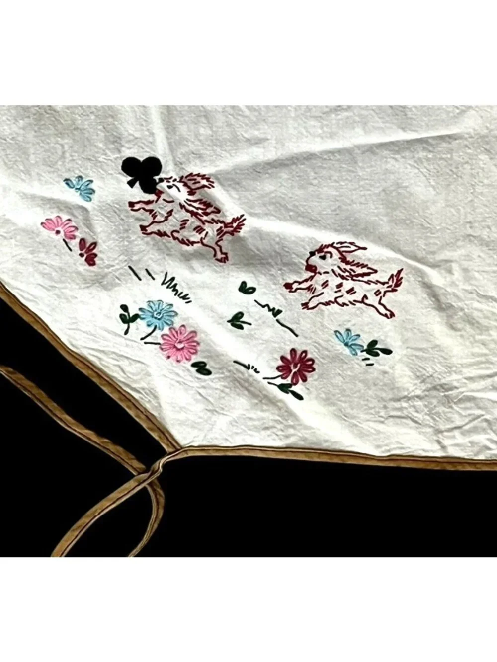 Dog Embroidered Playing Card Table Cover Tablecloth Bridge Hearts Spades Clubs